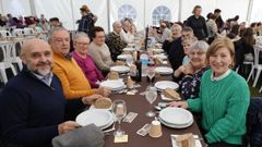 Vecinos de Vieiro en la fiesta de Santa Brbara este sbado