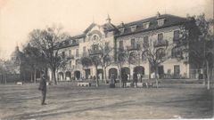 El Hotel Victoria Palace (entonces Hotel Reina Victoria), es el �nico de los siete alojamientos que en 1929 recibieron una estrella Michelin que sigue hoy operativo