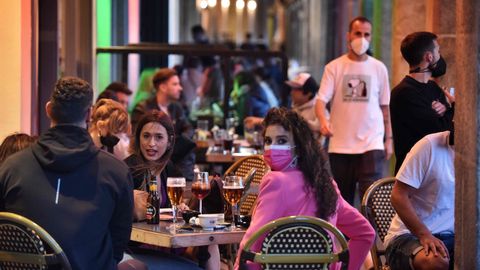 Aspecto que presentaban las terrazas de A Coru�a este s�bado