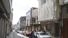 Zona de Ferrol en la que hay edificios con okupas puestos a la venta.