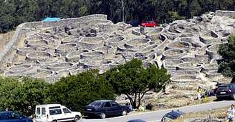 La creacin del parque cultural abierto implica la musealizacin del yacimiento de Santa Tegra