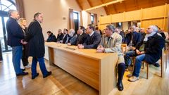 El acalde de Pontevedra, Fern�ndez Lores, atiende a una delegaci�n de la localidad portuguesa de Covilha interesada en conocer el modelo urbano