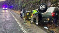 Accidente con dos heridos leves en Maceda