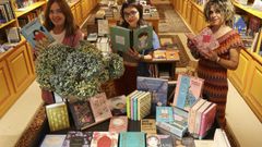 Las libreras de Cronopios, en Santiago, con una seleccin de las ltimas reediciones de novelas de Jane Austen, as como de nuevas biografas.
