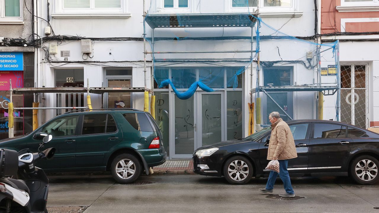 La vida en A Coruña se instala en tiendas y oficinas: el Ayuntamiento concedió 77 licencias para cambios de uso de bajos comerciales en el 2025
