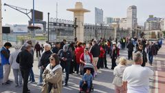 Avalancha de cruceristas en A Coru�a por la triple escala de este viernes