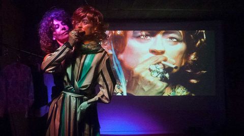 Cinema Sticado acta en el Gustavo Freire