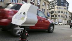 Radar de la Polic�a Local de Vigo controlando la velocidad en el casco urbano