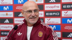 El seleccionador nacional, Luis de la Fuente, durante su comparecencia ante los medios de este viernes.
