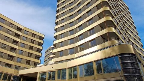 Los tres edificios, de tres alturas diferentes, que recubre Inasus en Ginebra