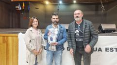 Manuel L�pez recibi� el premio del Certame Po�tico Rosal�a de Castro.
