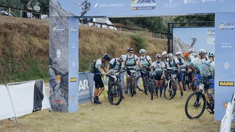 Las mejores imgenes de la salida del Raid Gallaecia.El Hotel Balneario Caldaria Arnoia fue escenario de la partida neutralizada