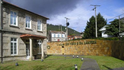 Arabo, centro de interpretacin del vino y la lamprea de Arbo