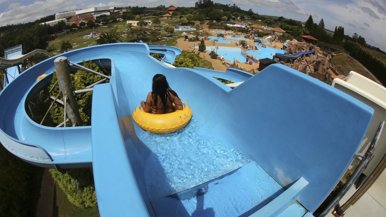 Cuenta atrás para abrir el Aquapark, el próximo 9 de junio