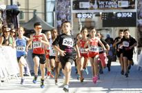 La carrera popular congreg� a 500 personas: 250 en las categor�as inferiores y 250 en la Nocturna. 