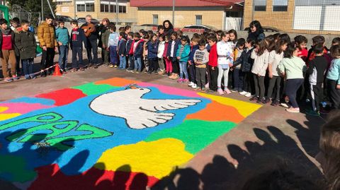 Paz Ourense.Acto por el Da de la Paz en el CPI de Ribadavia