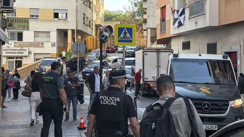 Dos detenidos en Ceuta por alojar en condiciones insalubres a 25 inmigrantes en un piso patera