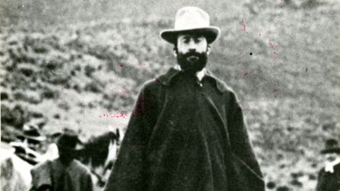 Un joven Men�ndez Pidal, haciendo trabajo de campo en su investigaci�n sobre los romances hacia 1907