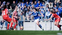 Anina controla el bal�n durante el Real Oviedo-Sporting