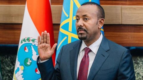 Imagen de archivo del primer ministro jurando el cargo en el Parlamento de Ad�s Abeba.