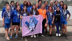 Integrantes de Bolboretas Coru�a Dragon Boat BCS que participaron en una prueba de remo adaptado el fin de semana y se volvieron con una medalla de plata de la localidad asturiana de Trasona.