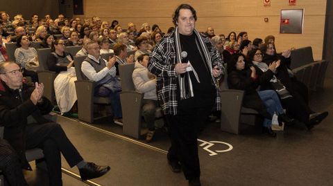 Iv�n P�rez, arroupado o pasado 8 de decembro na presentaci�n oficial de �Theotokos�