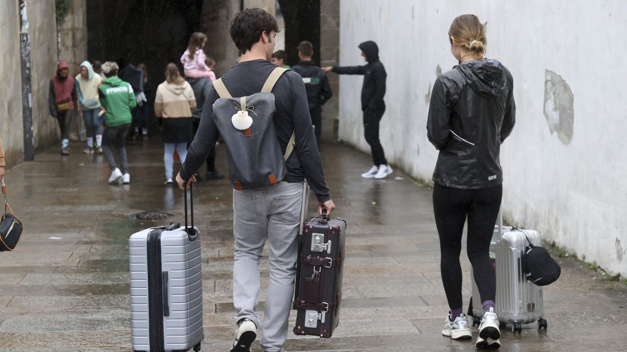 La sanción millonaria del Gobierno a Airbnb obliga a retirar en Galicia casi 7.000 anuncios de pisos turísticos