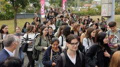 Universitarios en la jornada de bienvenida de la UDC del 2024