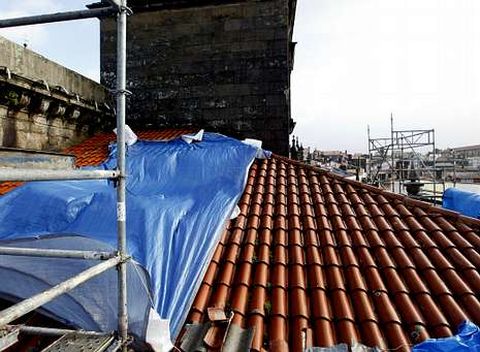 La Catedral sufre numerosas deficiencias graves, en su mayor parte provocadas por el problema de las cubiertas.