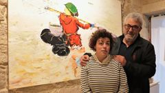 Rei, nunha imaxe de arquivo xunto � s�a filla diante da obra �Mariscadoras de Noia�.
