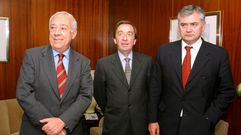 El fiscal jefe de la Audiencia Provincial de M�laga, Manuel Vill�n; el fiscal jefe Anticorrupci�n, Antonio Salinas; y el fiscal Antimafia, Juan Carlos L�pez Caballero, de izquierda a derecha.