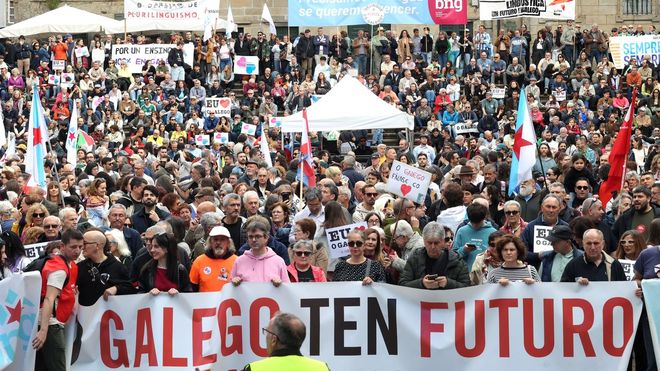 manifestaci�n de Queremos Galego bajo el lema �O galego, lingua vital�