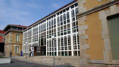 Imagen de archivo de la facultad, donde se imparte Humanidades, Gesti�n Digital de Informaci�n y Documentaci�n y Gesti�n Industrial de la Moda