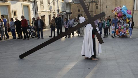 Procesin de la Virgen de los Dolores, de la Cofrada del Desenclavo, en Lugo