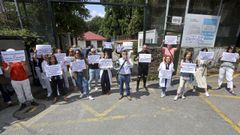 Trabajadores del centro de menores Avelino Montero de Pontevedra, en una de sus movilizaciones