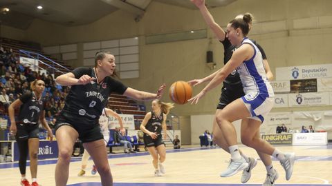 Karolina Sotolová es la máxima anotadora.