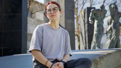 Marta Zurahieva huy� de Kiev cuando estall� la guerra en el 2022. Busca un hogar en A Coru�a para ella, sus cuatro hijos y su gata.