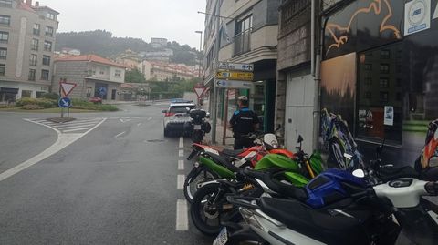 Avenida da Barca, en Poio