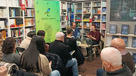 Presentaci�n del libro de Cati Calo, �La se�ora de Pedramorta�, en la librer�a Campus