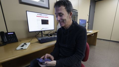 La tecnolog�a, destaca Felipe, le ha cambiado la vida, y aportando m�s autonom�a. Para ir al s�per o consultar su cuenta bancaria, por ejemplo