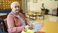 Pura Matos, centenaria de Coveli�o, Ponte Caldelas, en la residencia de Campolongo de Pontevedra