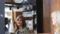 Bel�n Sueiro posa en el espejo del Derby