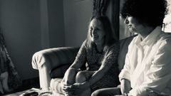 La traductora de Annie Ernaux al espa�ol, Lydia V�zquez, junto a la premio Nobel