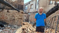 Los peritos comienzan a evaluar los da�os en las viviendas afectadas por los incendios