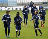 Madinda y Krohn-Dehli, con Javi Rey en la foto, se postulan para jugar en el pivote.