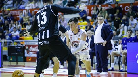 Álex Barcello, 8 de 8 en tiros libres ante el Cartagena