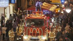 CAMI�N DE BOMBEROS EN LA CABALGATA DE REYES