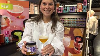 Los tarros de Jar Tails contienen c�cteles listos para consumir, solo hay que a�adirles hielo