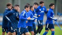 Los jugadores del Oviedo en El Requexn