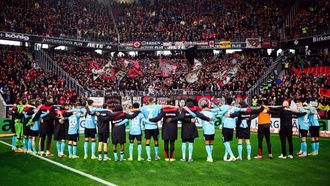 Borja Iglesias y sus compa�eros, tras ganar en Friburgo en marzo del 2024.